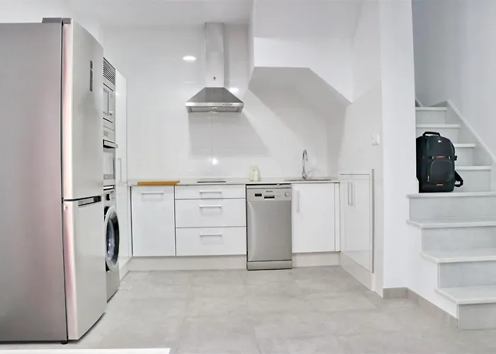 Apartamento Con Azotea Privada